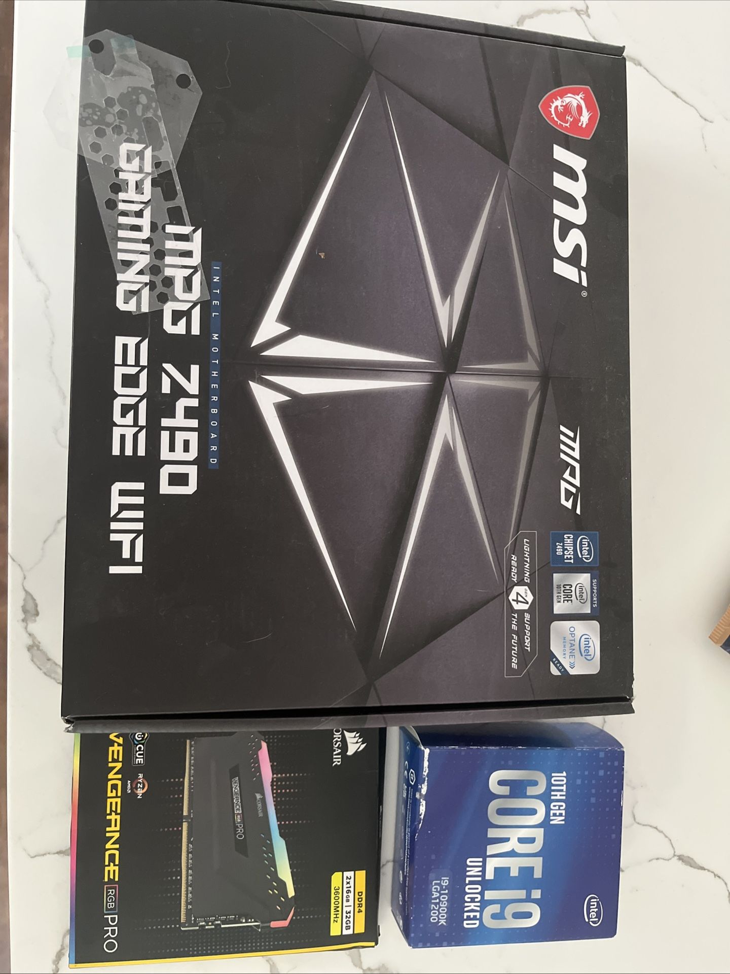 Intel I9-10900k MSI Z490 Gaming Edge WiFi 32 GBs DDR4 3600MHz Ram Bundle