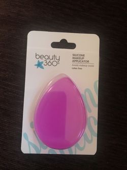 Beauty 360 silicone makeup applicator $4