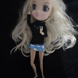 Shibajuku Girls Fashion Dolls 13"  Miki 