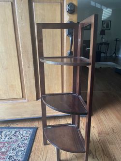 Corner Table