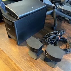 3 Bose Lifestyle Systems 235 and V35