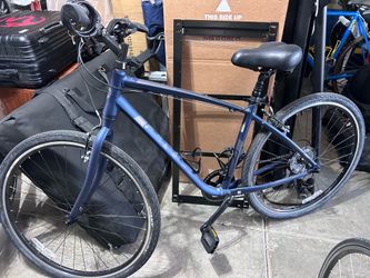 Giant Cypress 26” Adult bike