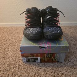 Kyrie 5s Kybrd