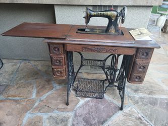 Singer Treadle sewing machine