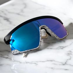 Oakley Sutro Lite Sweep shades – Prizm Sapphire lens