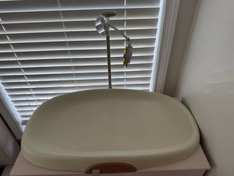 Skip hop changing pad