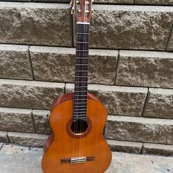 Yamaha C 40 Guitar