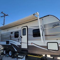 2016 Shasta Revere