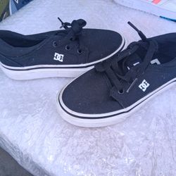 Kids DC Shoes Size 11.5