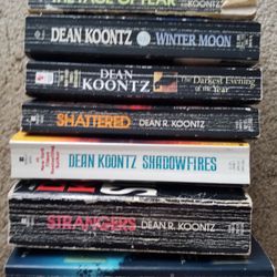 7 Dean Koontz Paperbacks