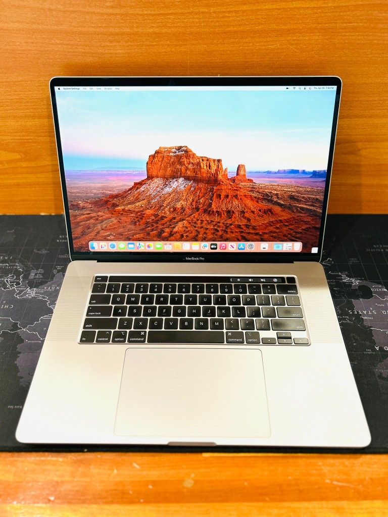 Apple MacBook Pro 2019 16” 2.6Ghz 6CORE i7 32GB RAM 500GB SSD TouchBar AMD Radeon Pro 5300M Read Description