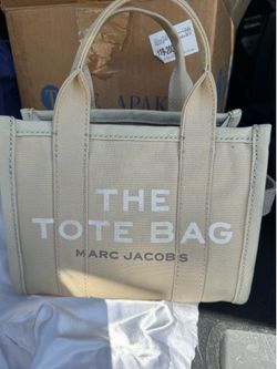 Coach, Marc Jacobs, dooney& Burke