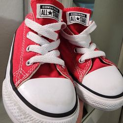Baby Converse Size 8 In Great Condition