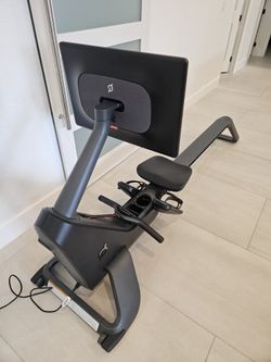 Peloton Row Excellent Condition