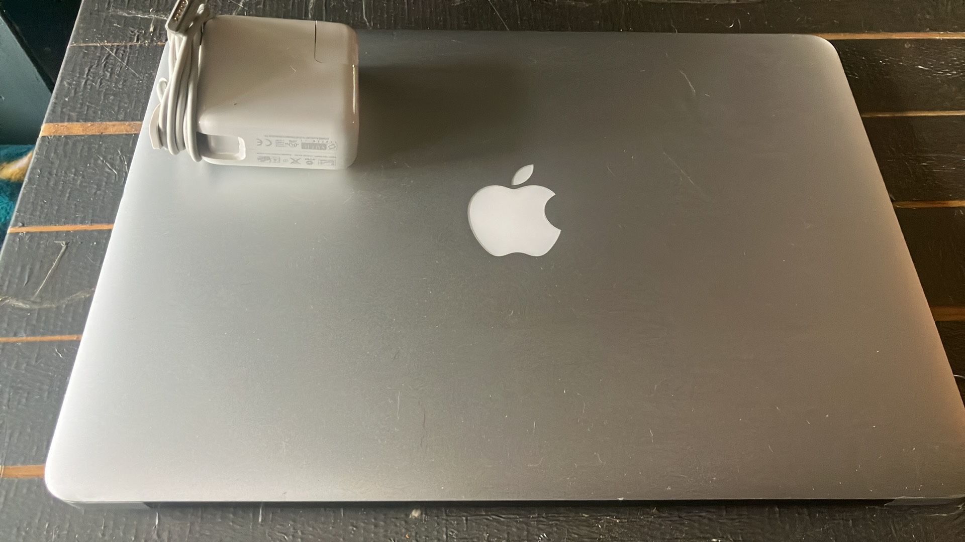MacBook Air 2017/ charger