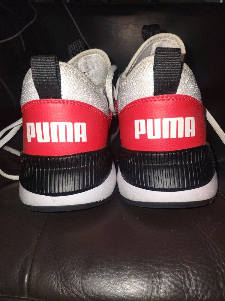 PUMA Pacer Future Sneakers 