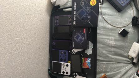 Retro games handhelds