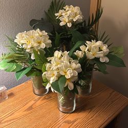 Flower Arrangements Plumerias  4 Total 🌺