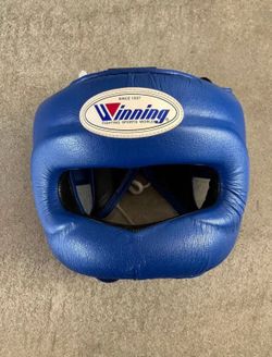 Blue winning headgear size large