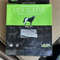 Lick Sleeve For Dogs Medium 