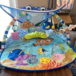 Disney Baby Finding Nemo Mr. Ray Ocean Lights & Music Activity Play Gym