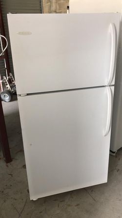 Top and bottom fridge