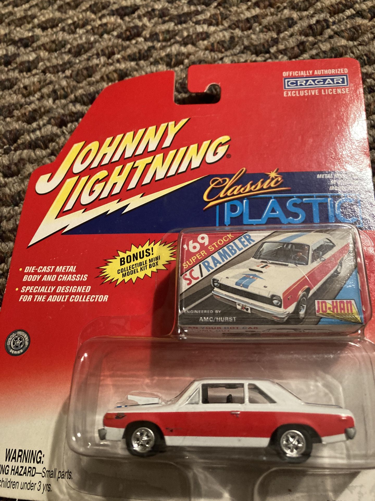 Johnny Lightning Classic Plastic Rambler