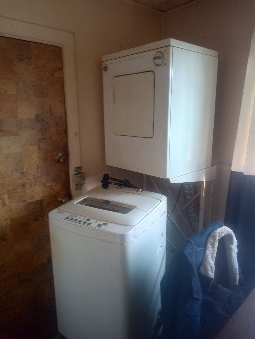 Washer And Dryer With Rack