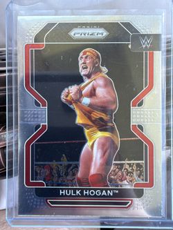 HULK HOGAN • 2022 Panini Prizm Silver • WWE • $15