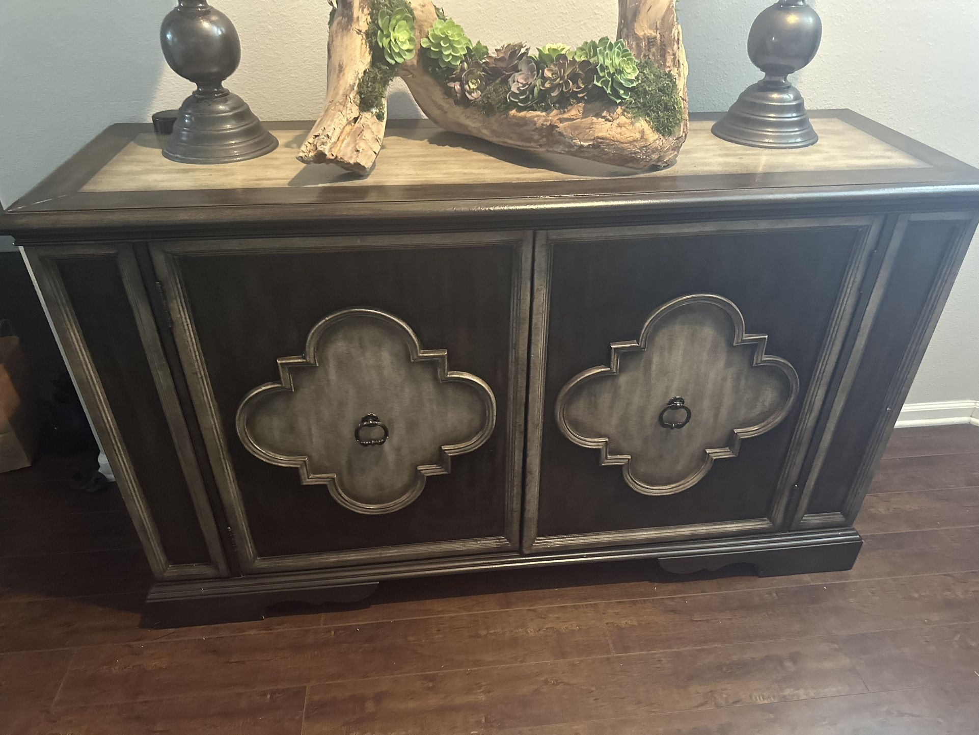 Console / BUFFET TABLE(HOOKER)