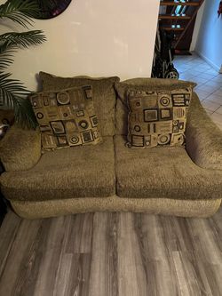 Comfy Sofa & Matching Loveseat Set – Earth Tones