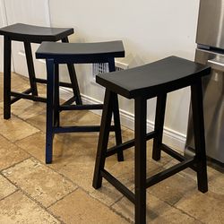 Set Of 3 Solid Wood Accent Counter Stool Black Perfect Condition