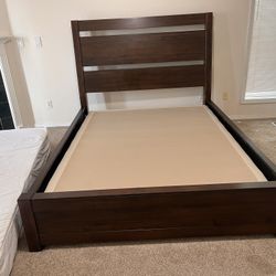 Queen Bed With Mattress 