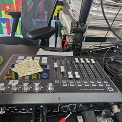 TASCAM MIXCAST 4 WORKSTATION, SM7dB Vocal Microphone, Microphone Stand, Cable and Vivitar 4k HD Camera, TASCAM  Headset TH-02