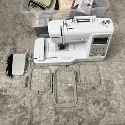 Brother Se600 Embroidery & Sewing Machine