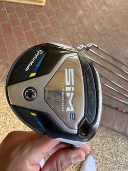 Taylormade sim 2 fairway wood