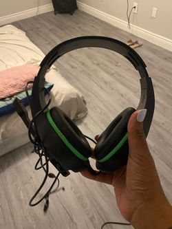 Universal headphones