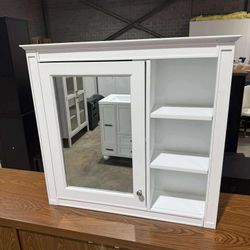 Stylish Wall Mounted Bathroom Mirror Cabinet with Cabinet and Open Shelves, White
