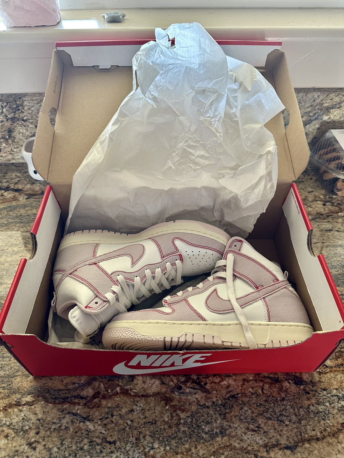BRAND NEW Nike Dunk Hi 1985