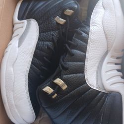 Size. 7