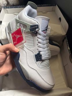 Jordan 4s