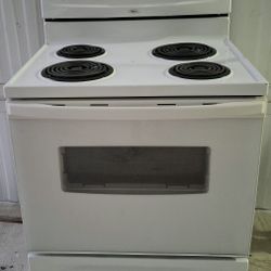 White4-burner stove