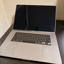 Macbook Pro 16 Inch