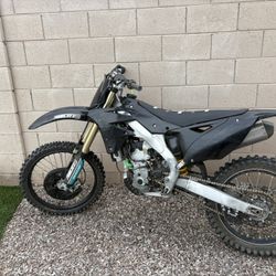2013 Kawasaki 250 NO TRADES