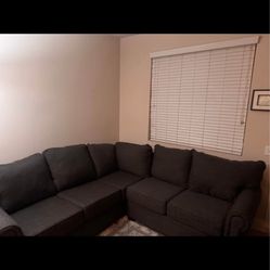 Like new sectional couch