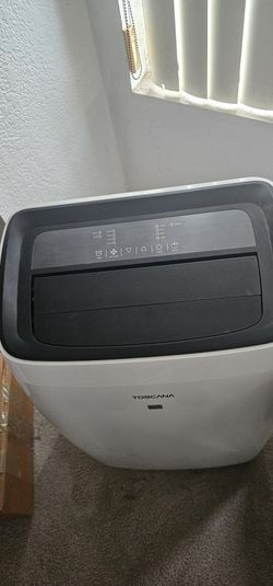 A/C Assembly Has Remote Control.