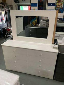 Cajones Nuevo con Espejo