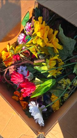 Artificial flowers