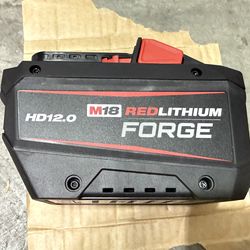 Milwaukee M18 12Ah FORGE