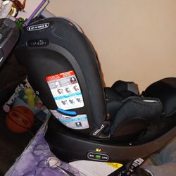 Evenflo Revolve 360 Extend New $200